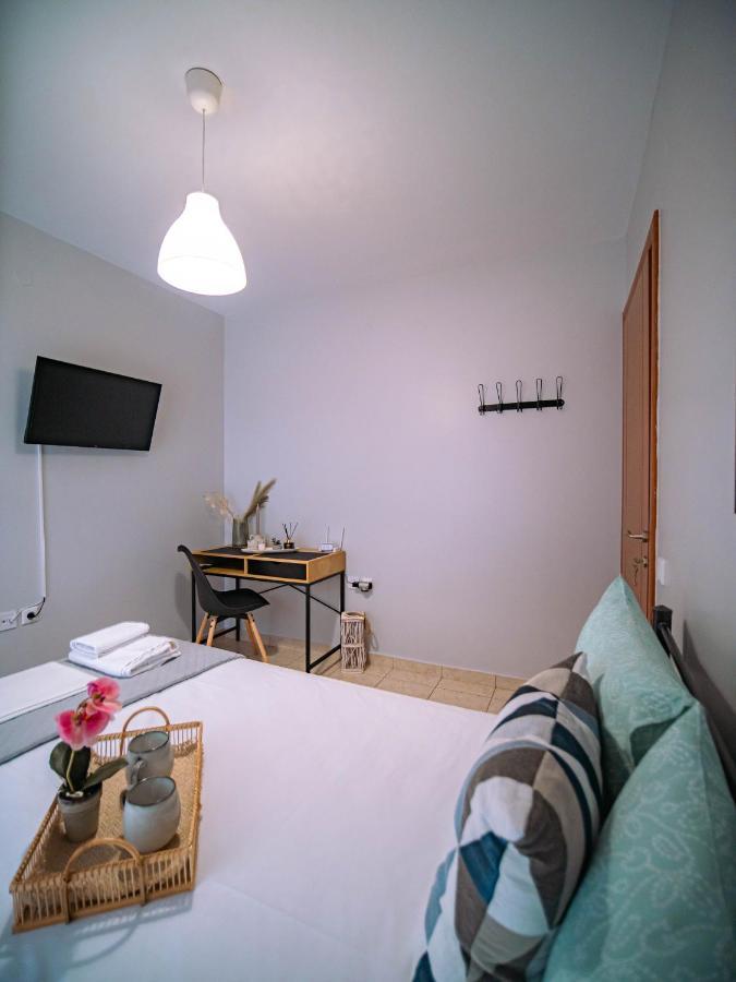 Little Emerald - Central Spot Apartments Vólos Extérieur photo